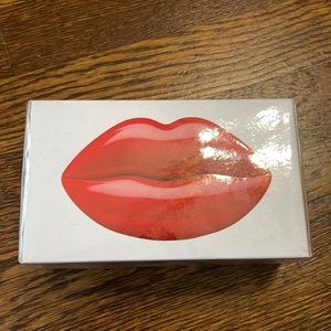 kkw fragrance pink lips